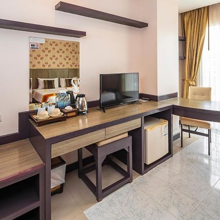 Malin Patong Hotel Εξωτερικό φωτογραφία